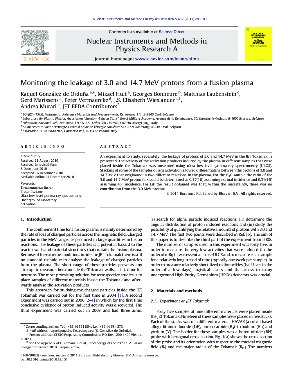 Monitoring the leakage of 3.0 and 14.7 MeV protons from a fusion plasma