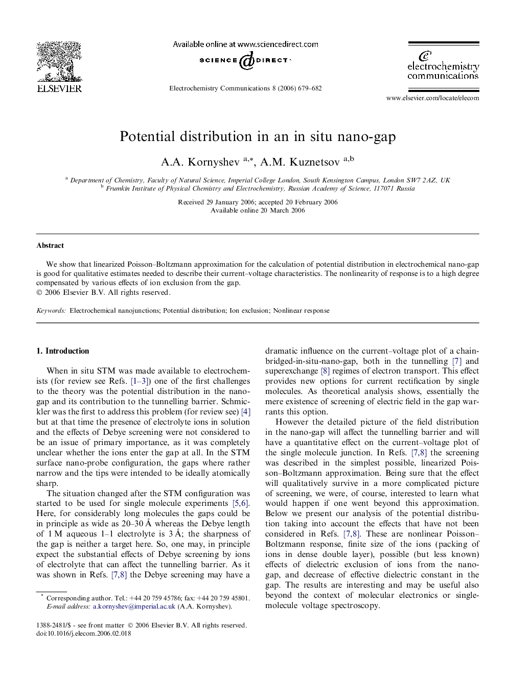 Potential distribution in an in situ nano-gap