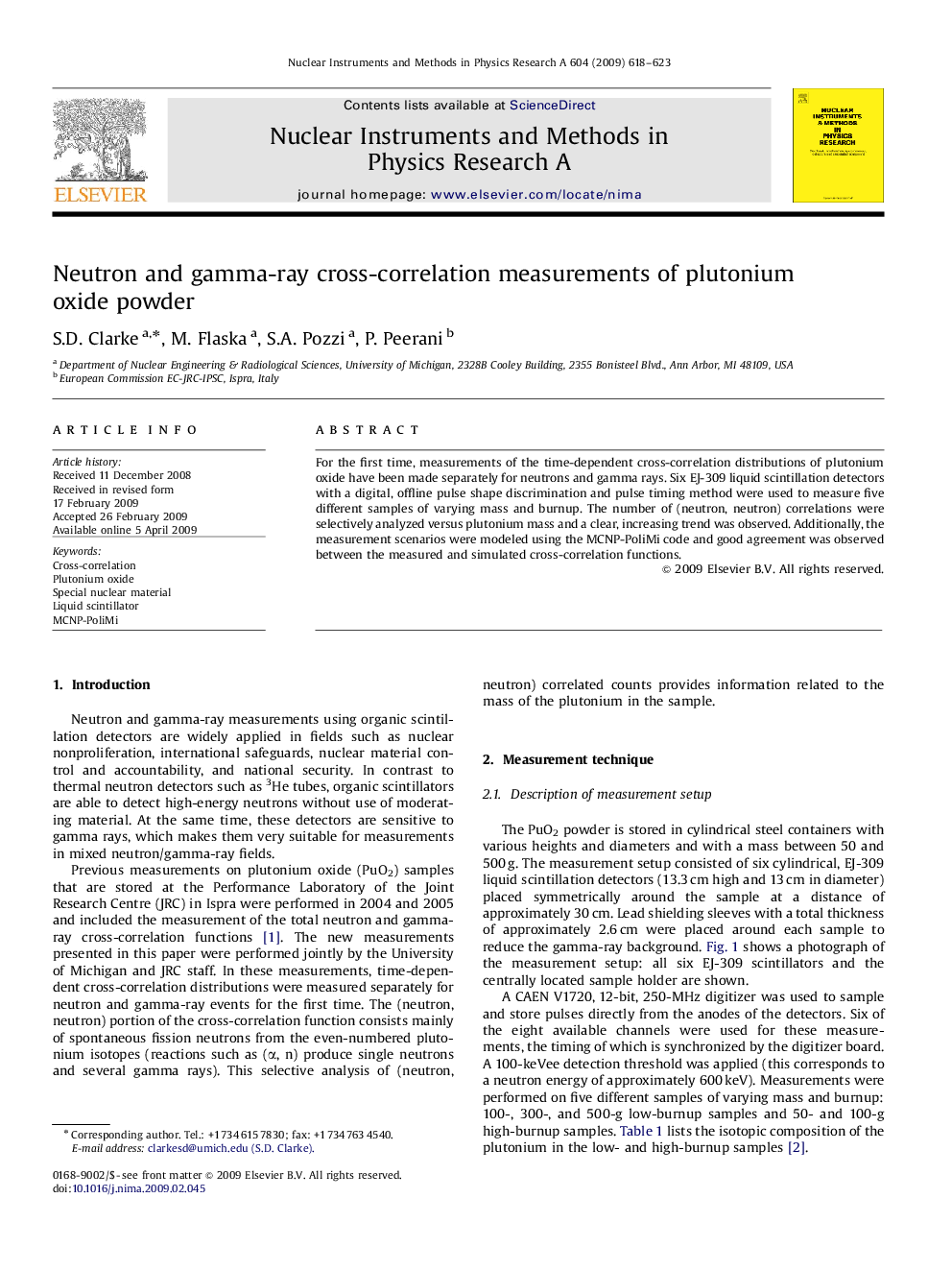 Neutron and gamma-ray cross-correlation measurements of plutonium oxide powder