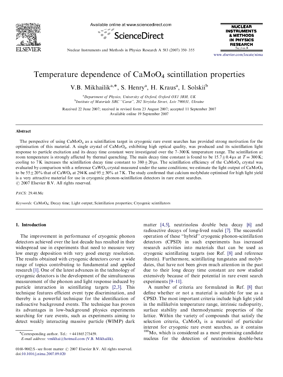 Temperature dependence of CaMoO4 scintillation properties