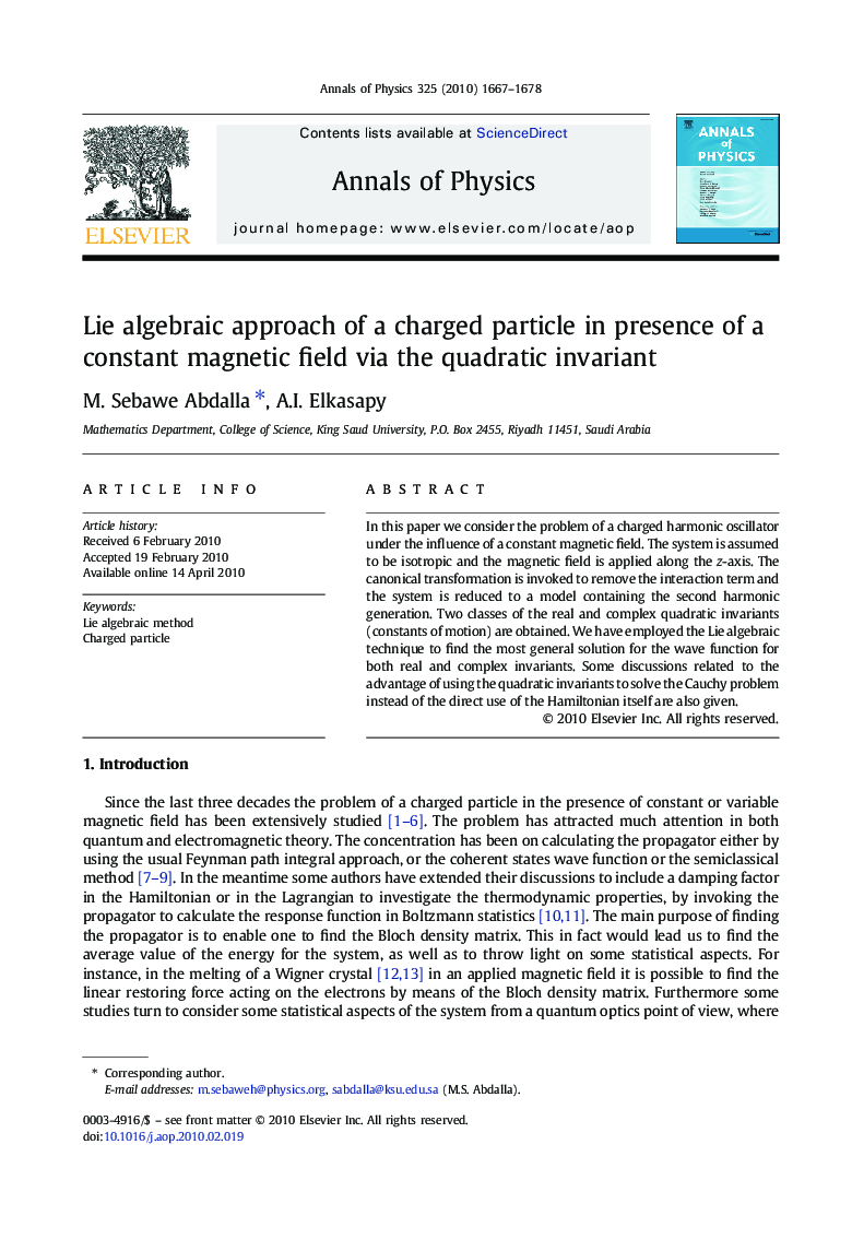 Lie algebraic approach of a charged particle in presence of a constant magnetic field via the quadratic invariant