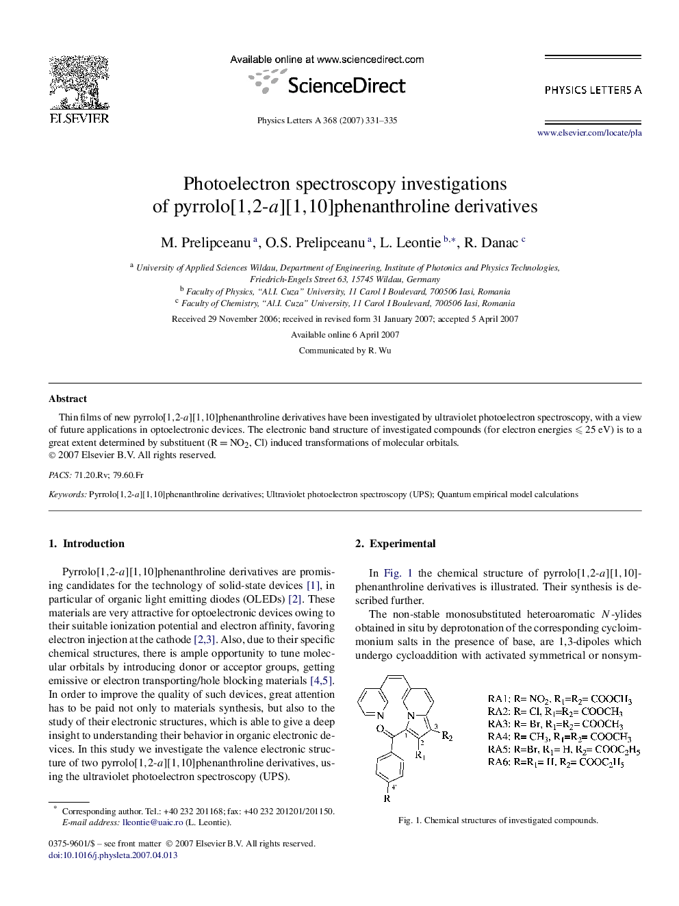 Photoelectron spectroscopy investigations of pyrrolo[1,2-a][1,10]phenanthroline derivatives