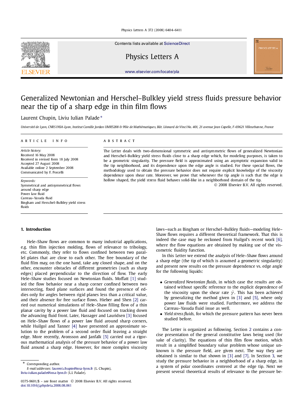 Generalized Newtonian and Herschel-Bulkley yield stress fluids pressure behavior near the tip of a sharp edge in thin film flows