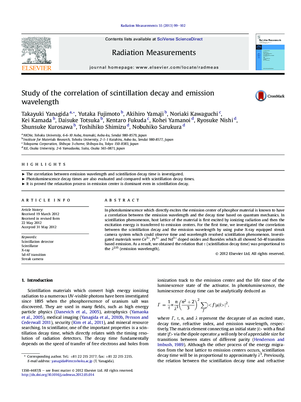 Study of the correlation of scintillation decay and emission wavelength