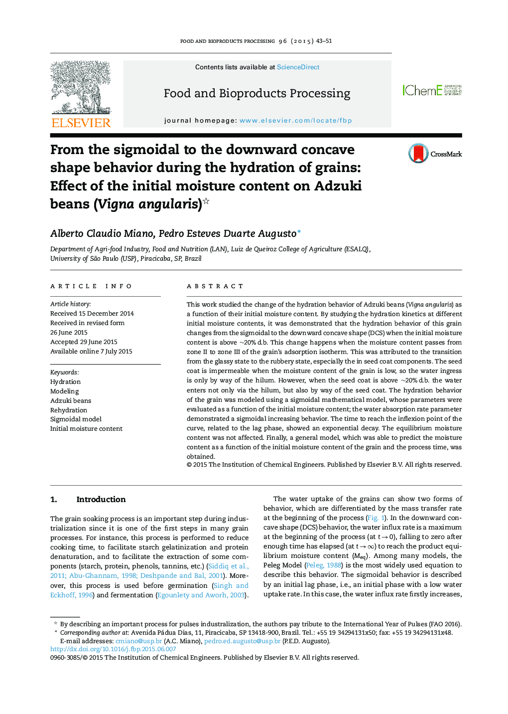 From the sigmoidal to the downward concave shape behavior during the hydration of grains: Effect of the initial moisture content on Adzuki beans (Vigna angularis) 