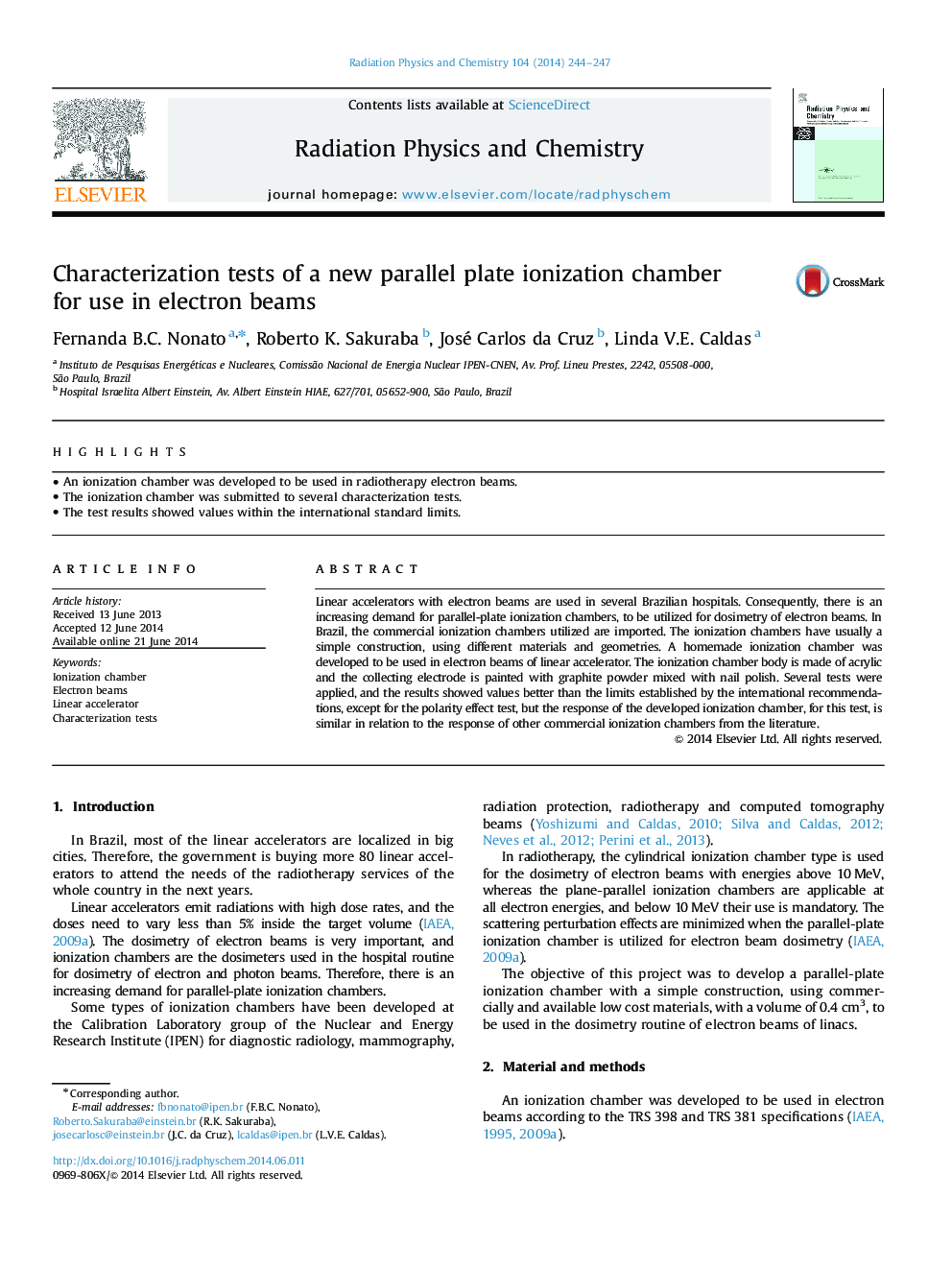 Characterization tests of a new parallel plate ionization chamber for use in electron beams