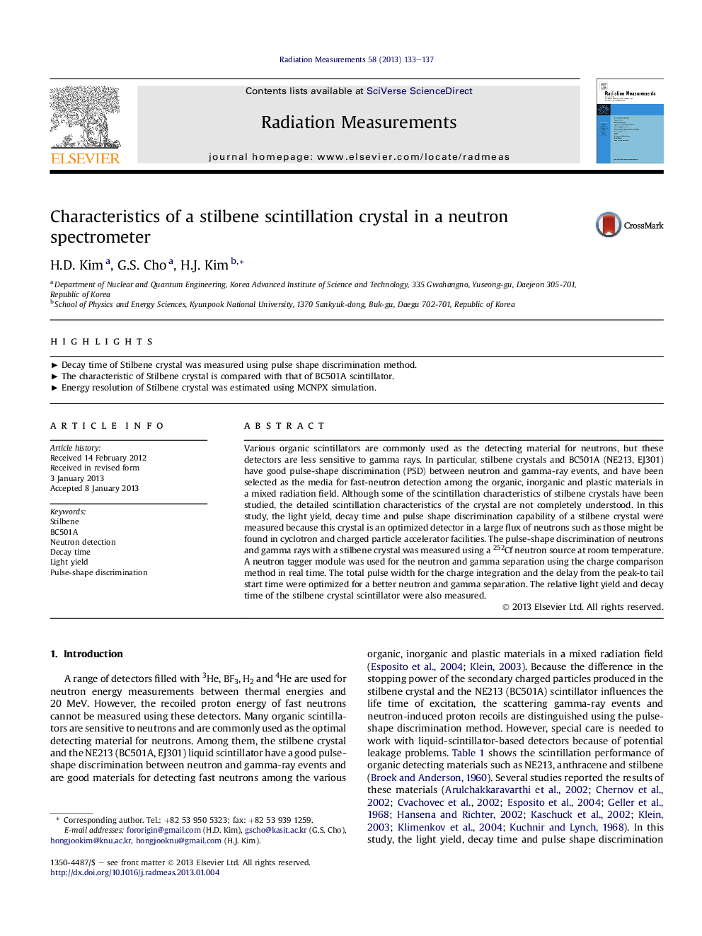 Characteristics of a stilbene scintillation crystal in a neutron spectrometer