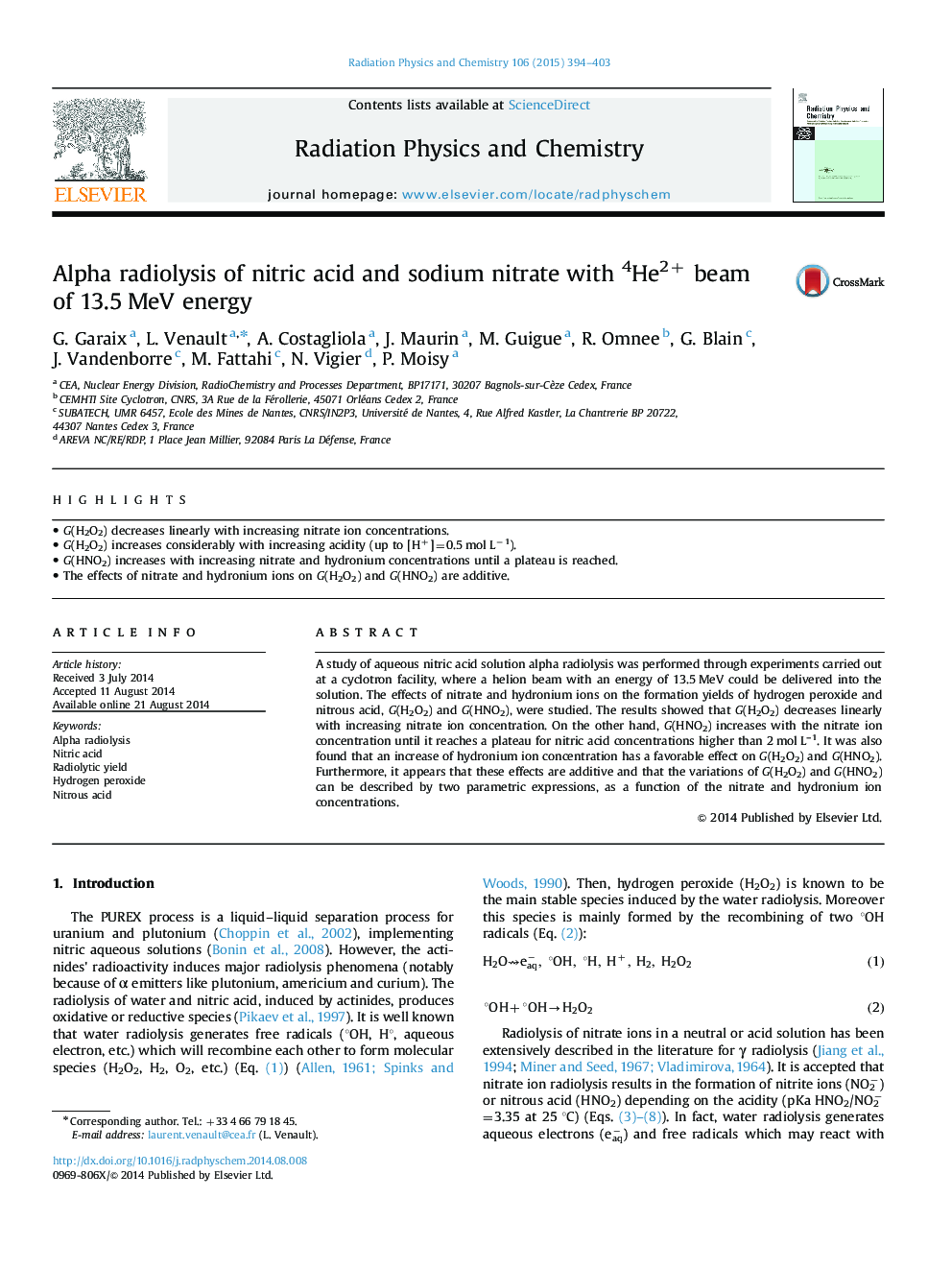 Alpha radiolysis of nitric acid and sodium nitrate with 4He2+ beam of 13.5 MeV energy