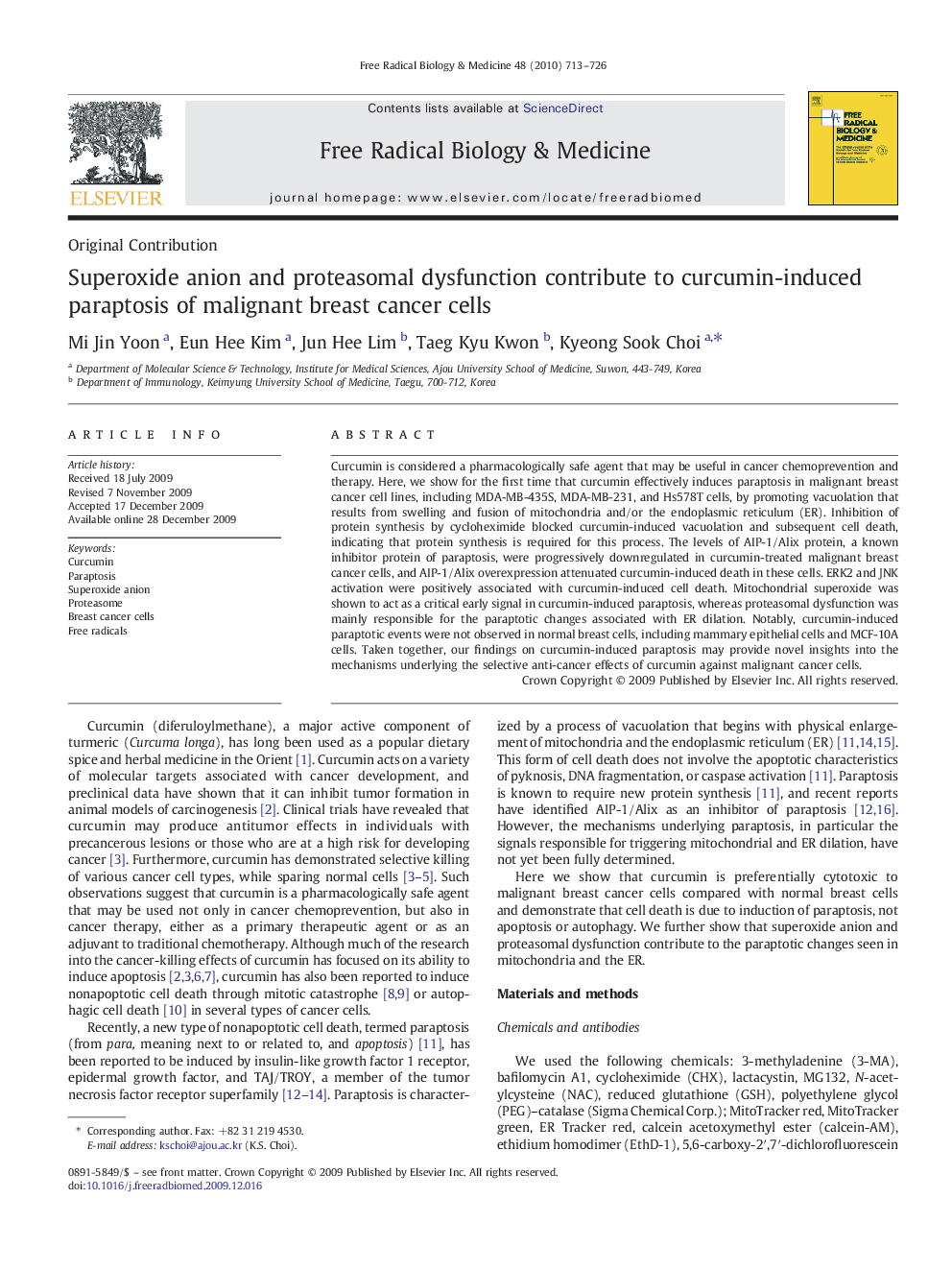 Superoxide anion and proteasomal dysfunction contribute to curcumin-induced paraptosis of malignant breast cancer cells