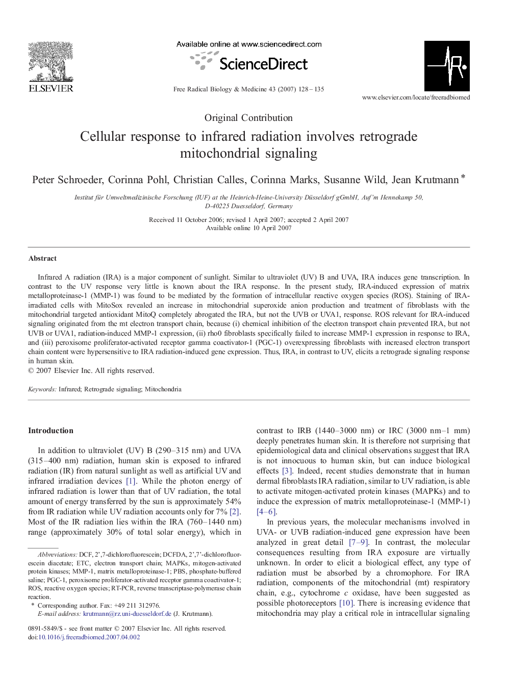 Cellular response to infrared radiation involves retrograde mitochondrial signaling