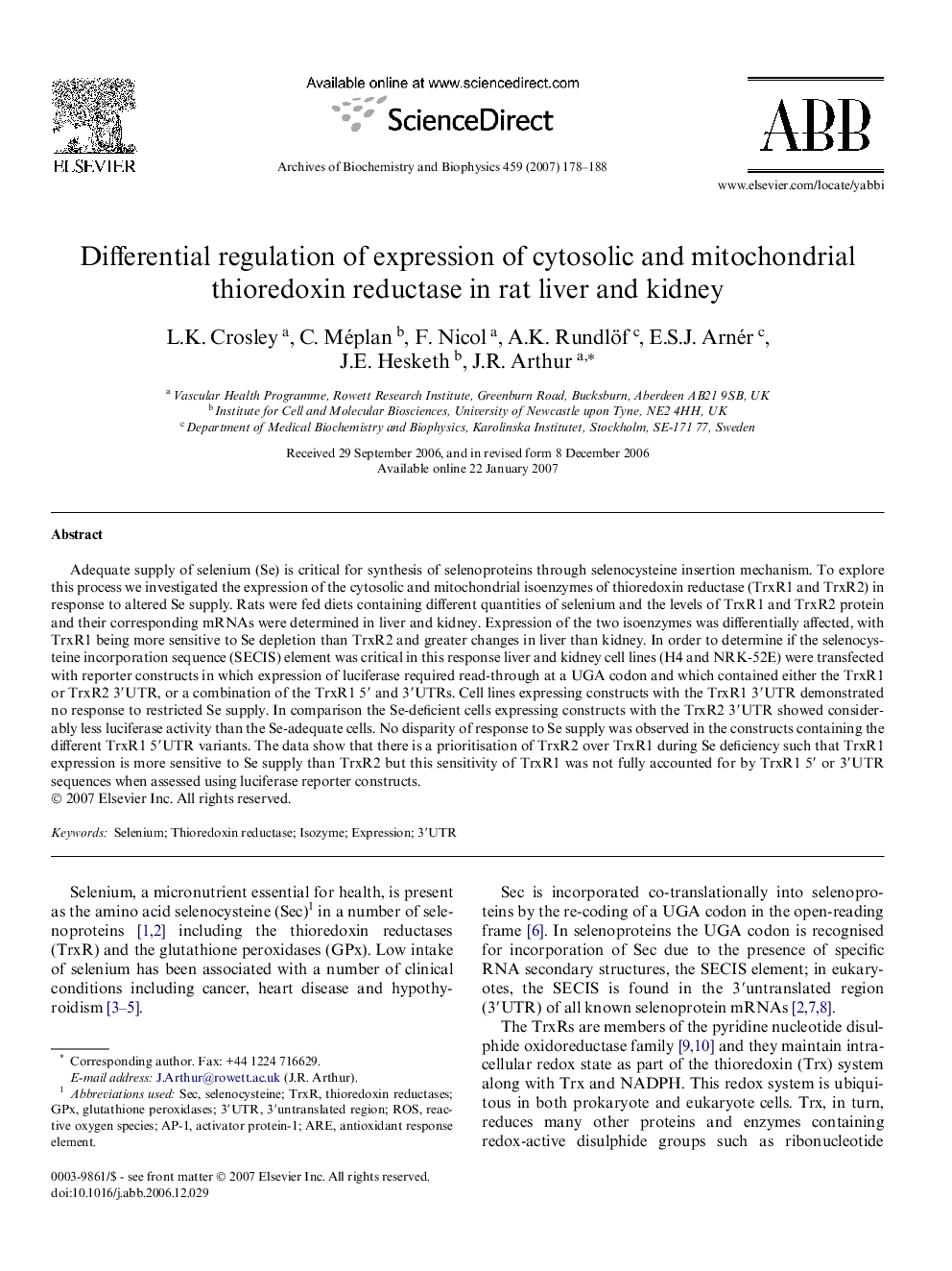 Differential regulation of expression of cytosolic and mitochondrial thioredoxin reductase in rat liver and kidney