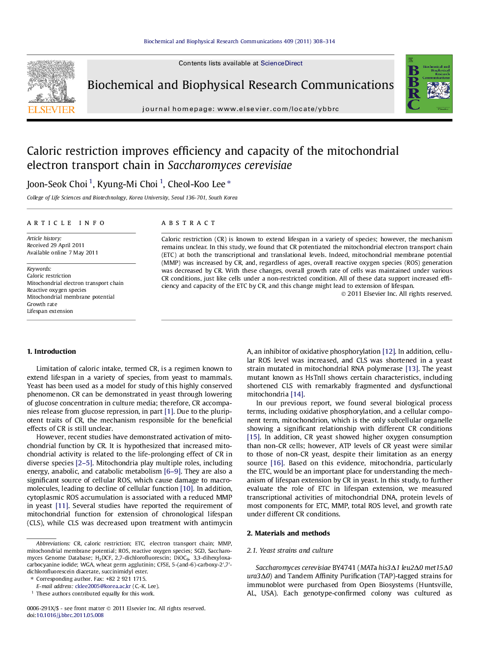 Caloric restriction improves efficiency and capacity of the mitochondrial electron transport chain in Saccharomyces cerevisiae