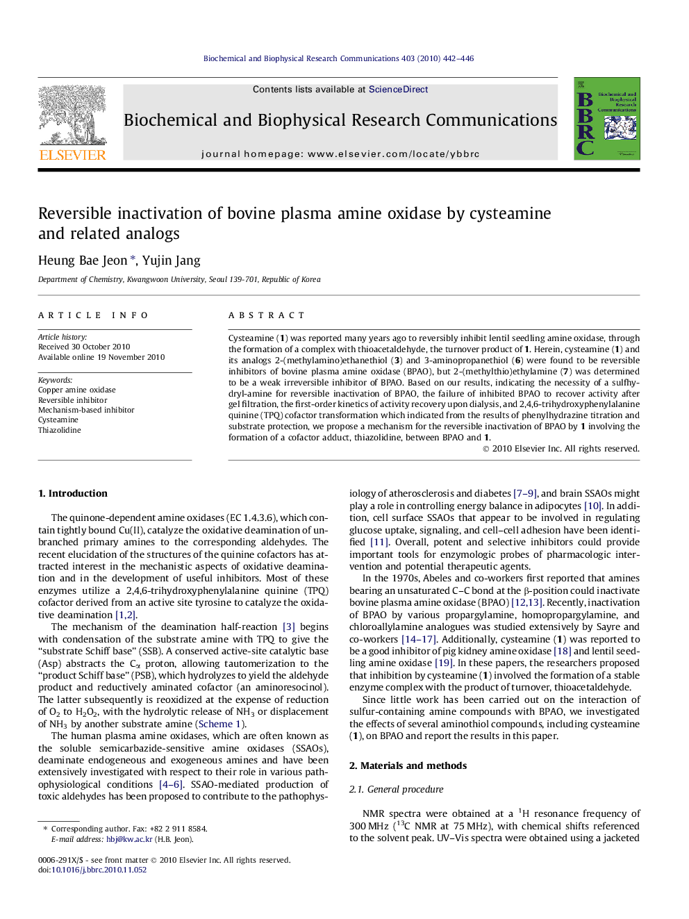 Reversible inactivation of bovine plasma amine oxidase by cysteamine and related analogs