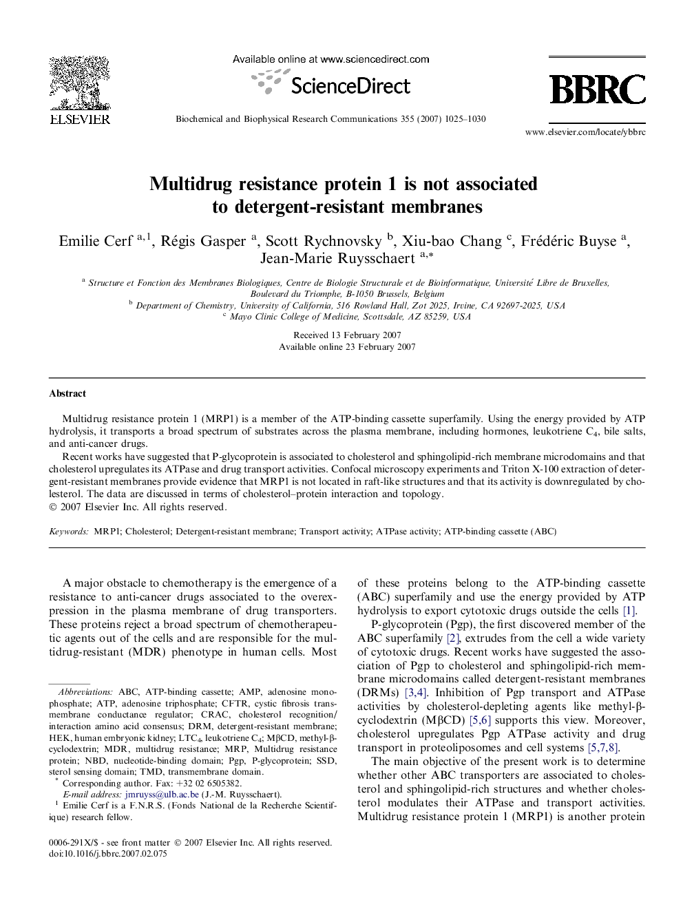 Multidrug resistance protein 1 is not associated to detergent-resistant membranes