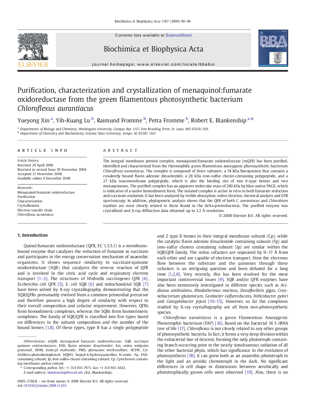 Purification, characterization and crystallization of menaquinol:fumarate oxidoreductase from the green filamentous photosynthetic bacterium Chloroflexus aurantiacus