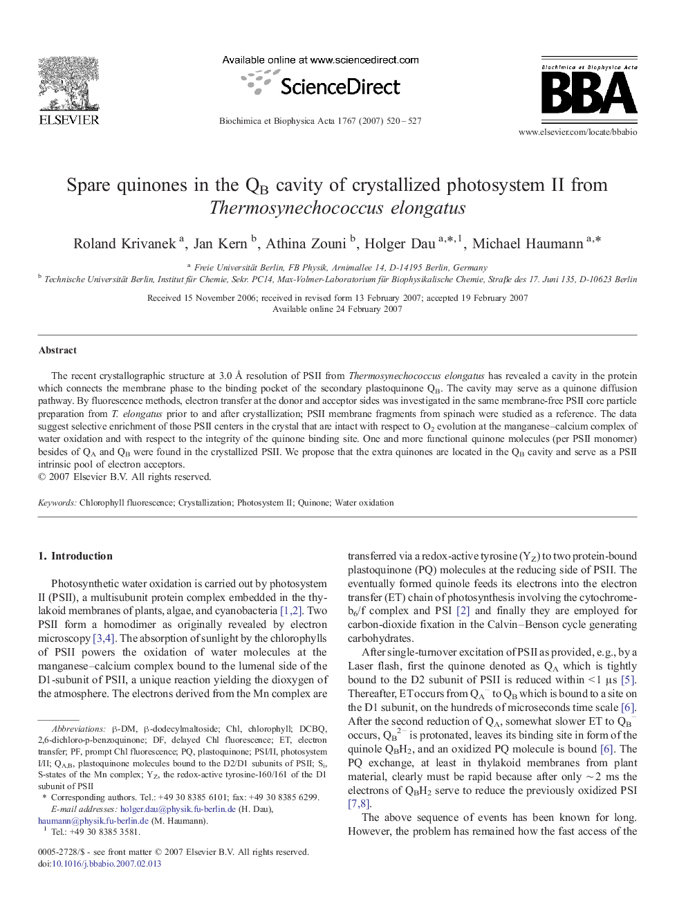 Spare quinones in the QB cavity of crystallized photosystem II from Thermosynechococcus elongatus