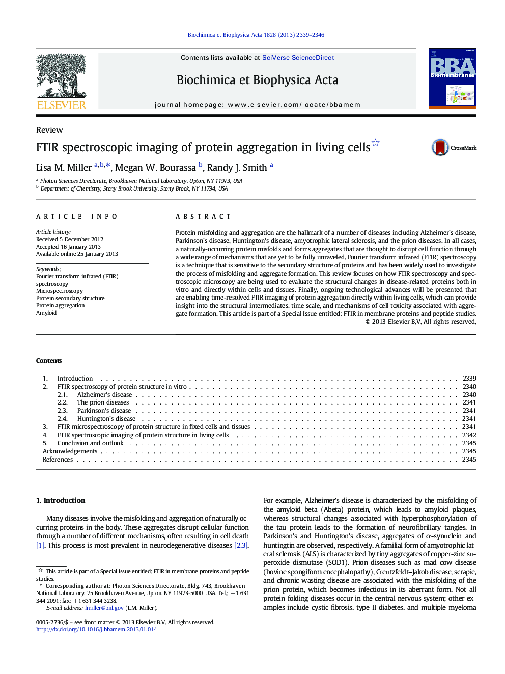 FTIR spectroscopic imaging of protein aggregation in living cells 