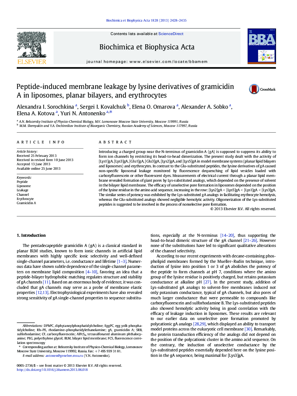 Peptide-induced membrane leakage by lysine derivatives of gramicidin A in liposomes, planar bilayers, and erythrocytes