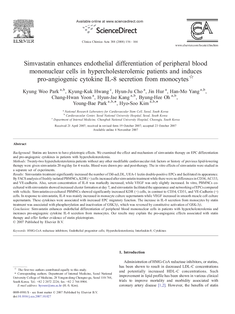 Simvastatin enhances endothelial differentiation of peripheral blood mononuclear cells in hypercholesterolemic patients and induces pro-angiogenic cytokine IL-8 secretion from monocytes 