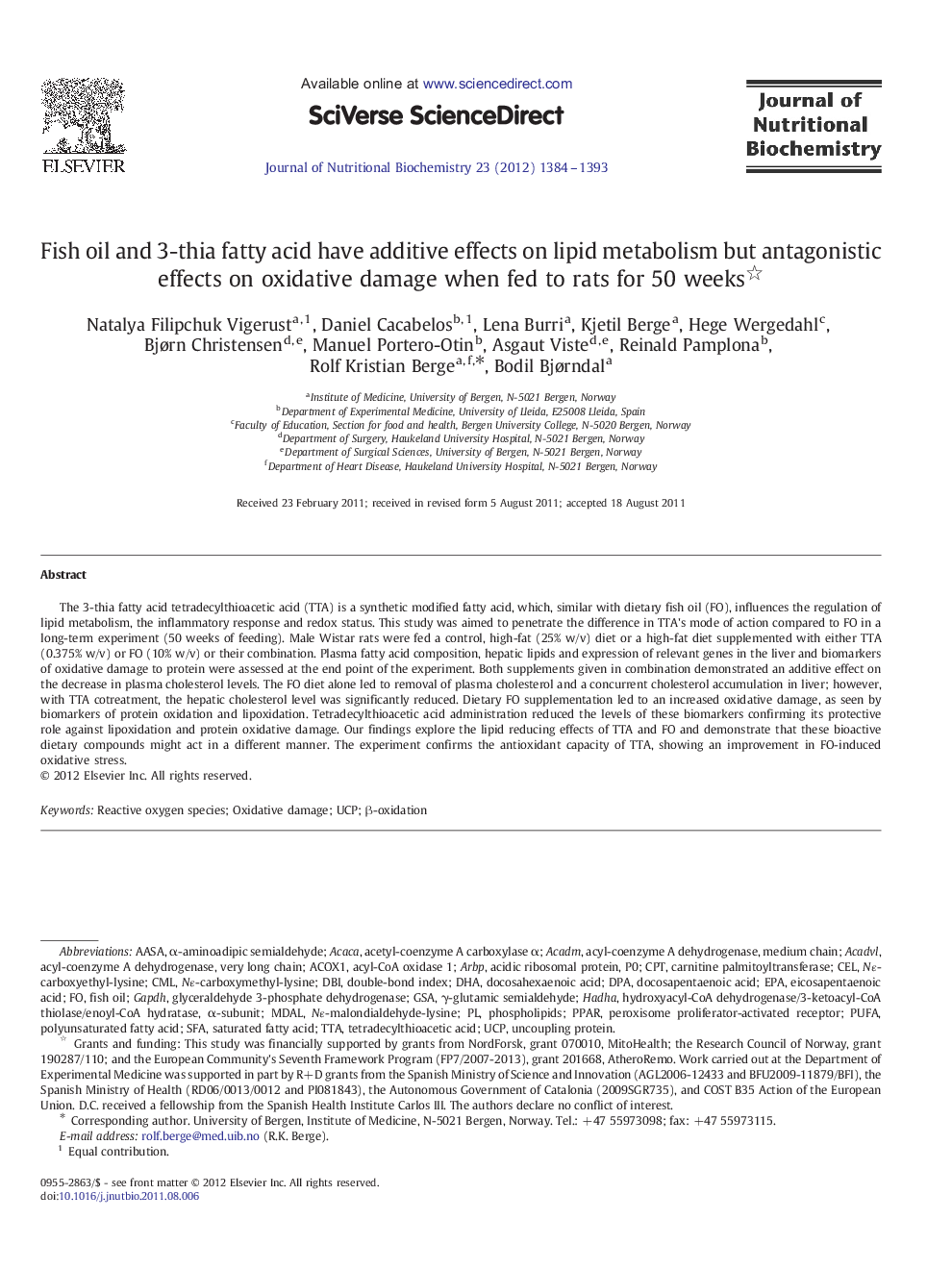 Fish oil and 3-thia fatty acid have additive effects on lipid metabolism but antagonistic effects on oxidative damage when fed to rats for 50 weeks