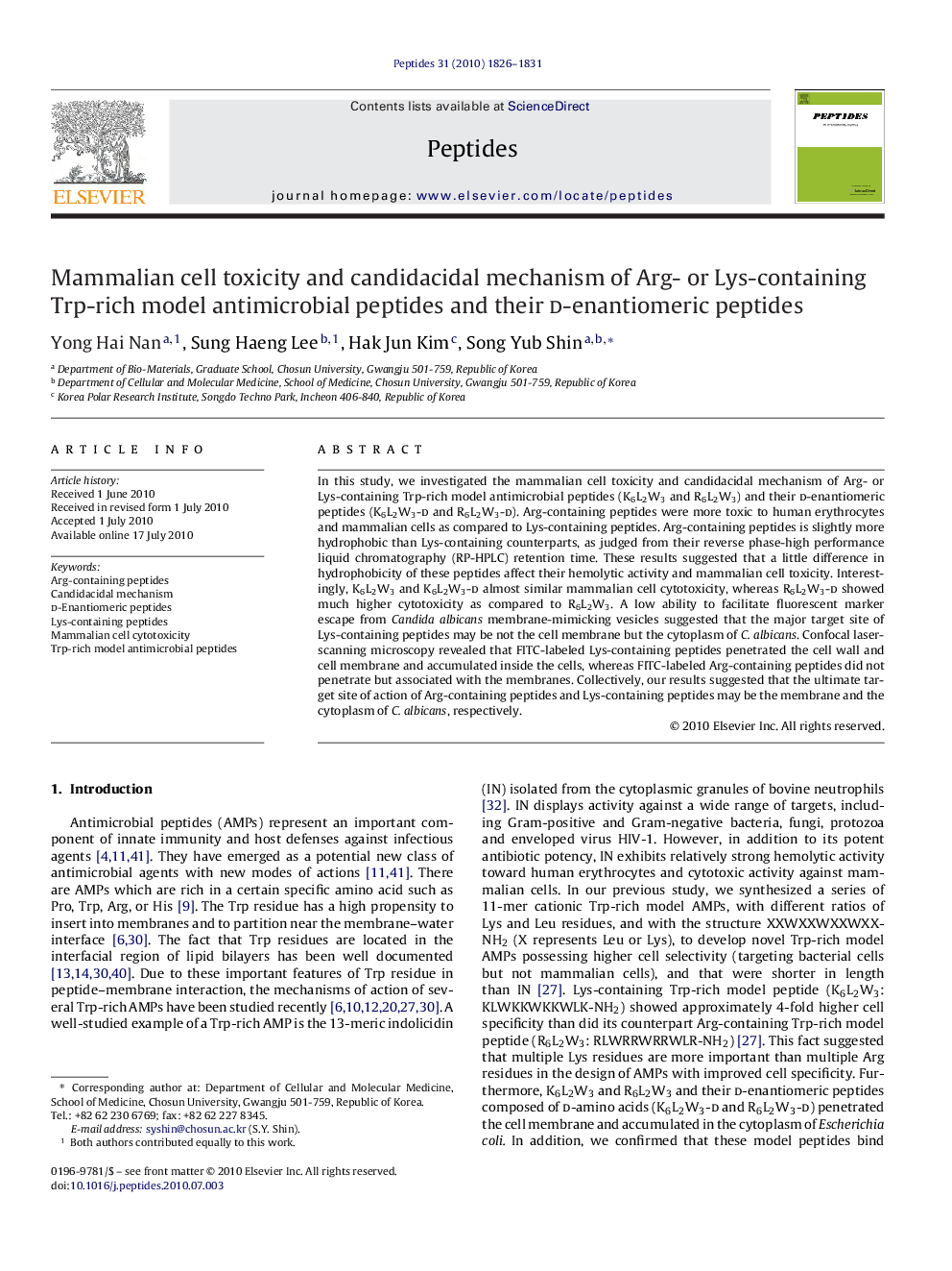 Mammalian cell toxicity and candidacidal mechanism of Arg- or Lys-containing Trp-rich model antimicrobial peptides and their d-enantiomeric peptides