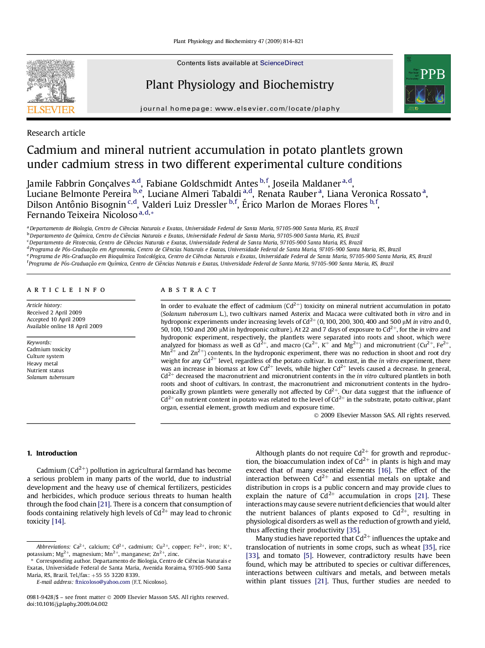 Cadmium and mineral nutrient accumulation in potato plantlets grown under cadmium stress in two different experimental culture conditions