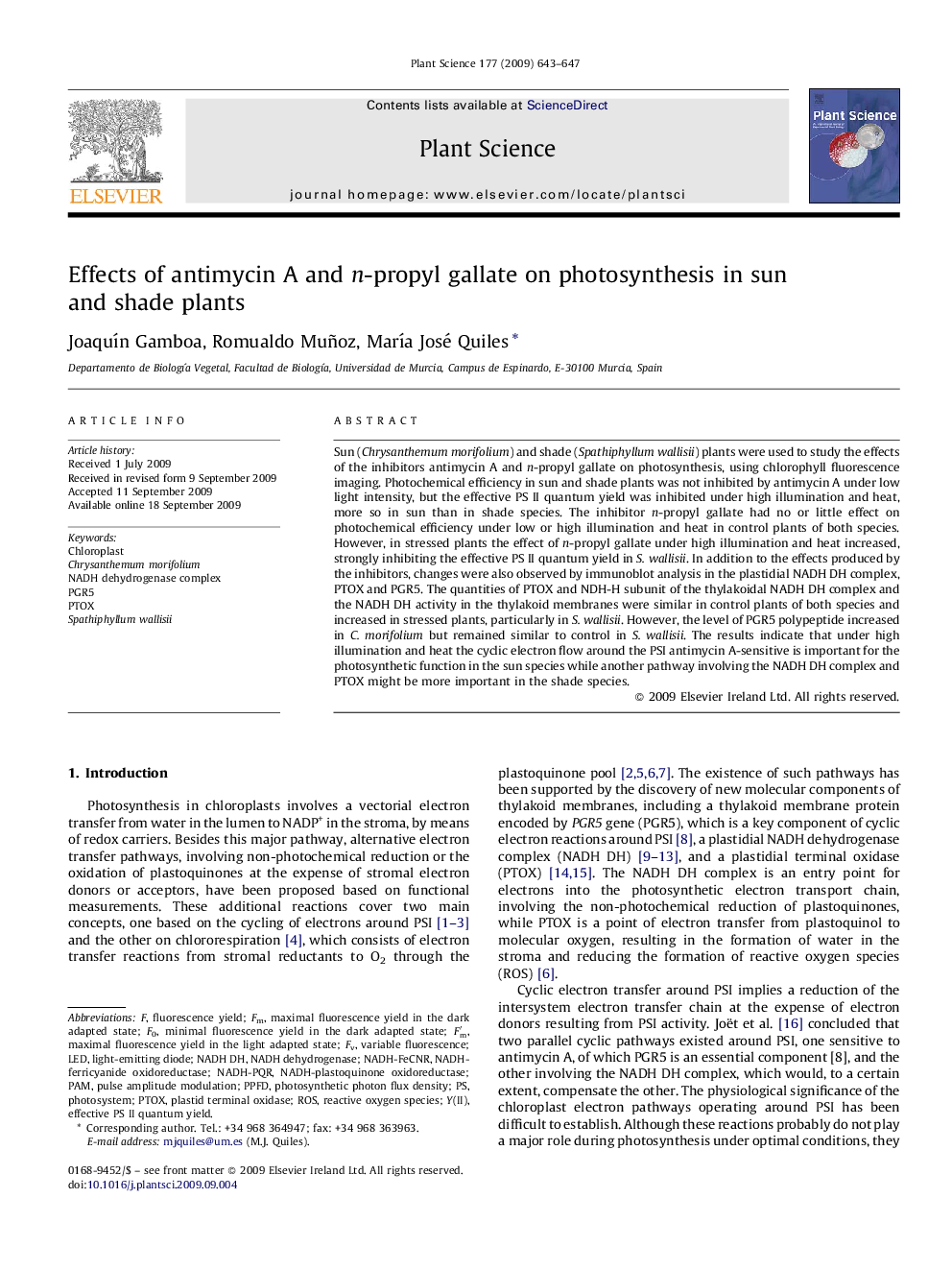 Effects of antimycin A and n-propyl gallate on photosynthesis in sun and shade plants