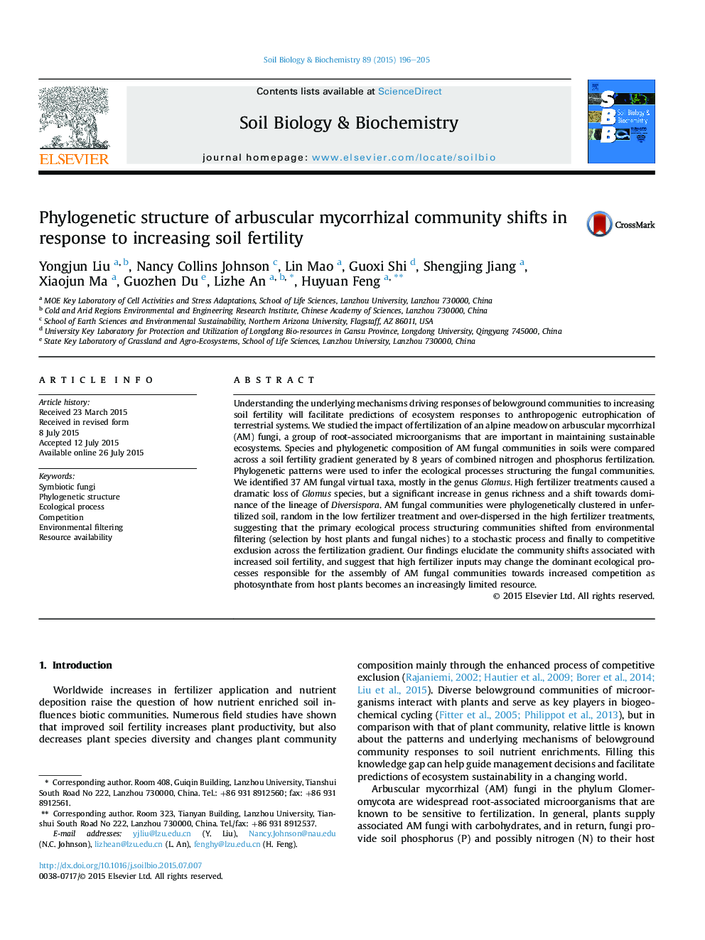 Phylogenetic structure of arbuscular mycorrhizal community shifts in response to increasing soil fertility