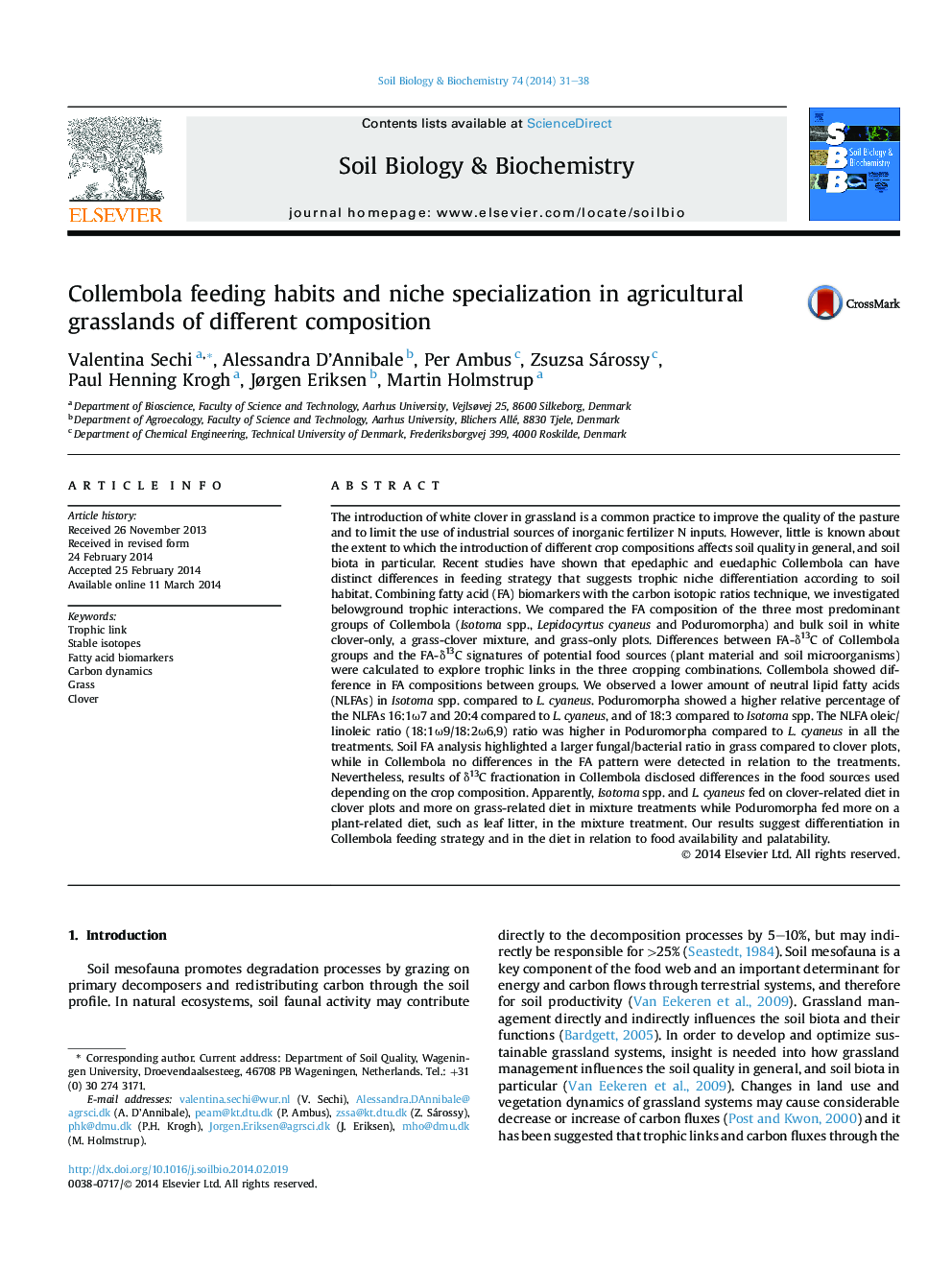 Collembola feeding habits and niche specialization in agricultural grasslands of different composition