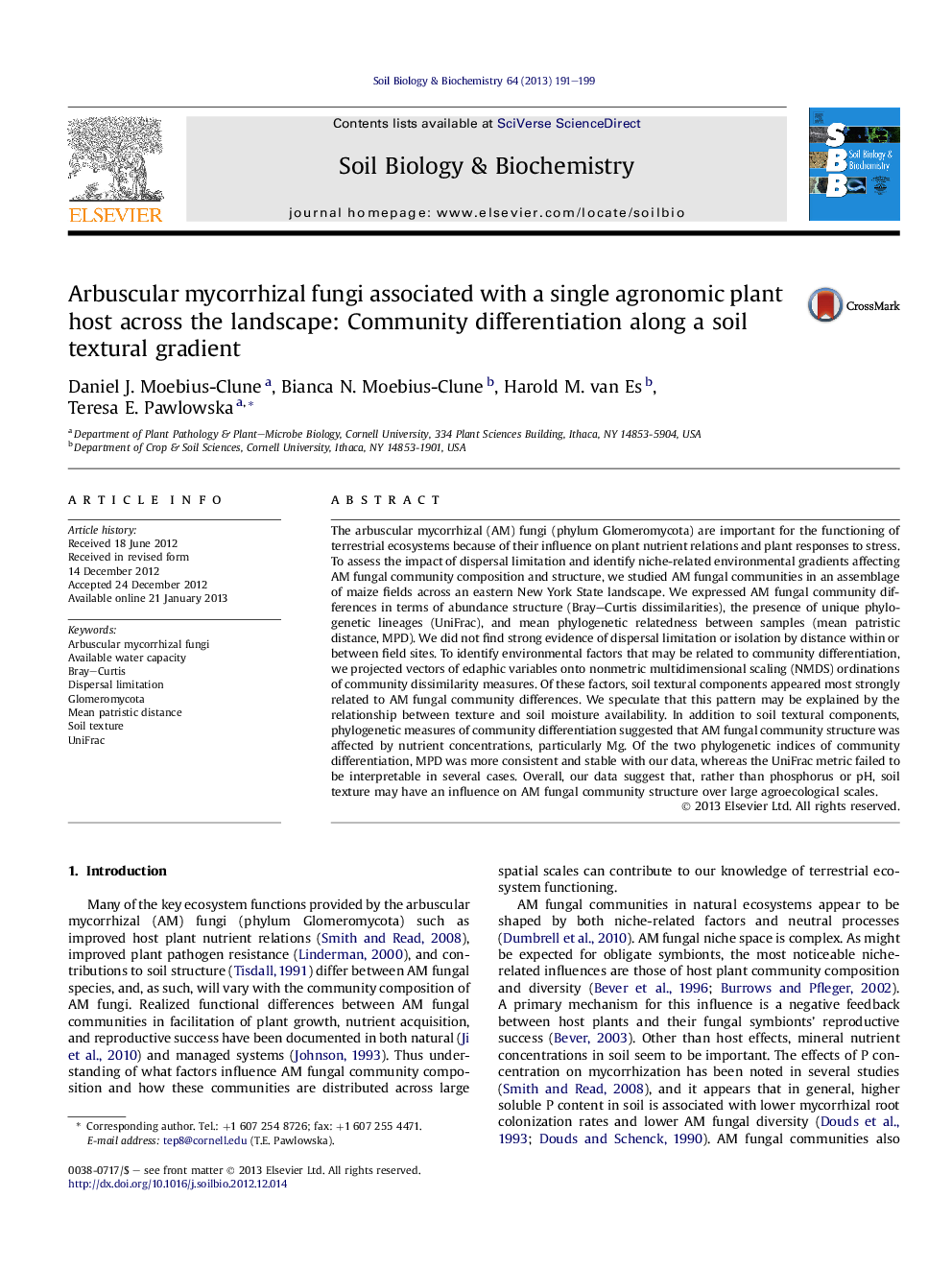 Arbuscular mycorrhizal fungi associated with a single agronomic plant host across the landscape: Community differentiation along a soil textural gradient