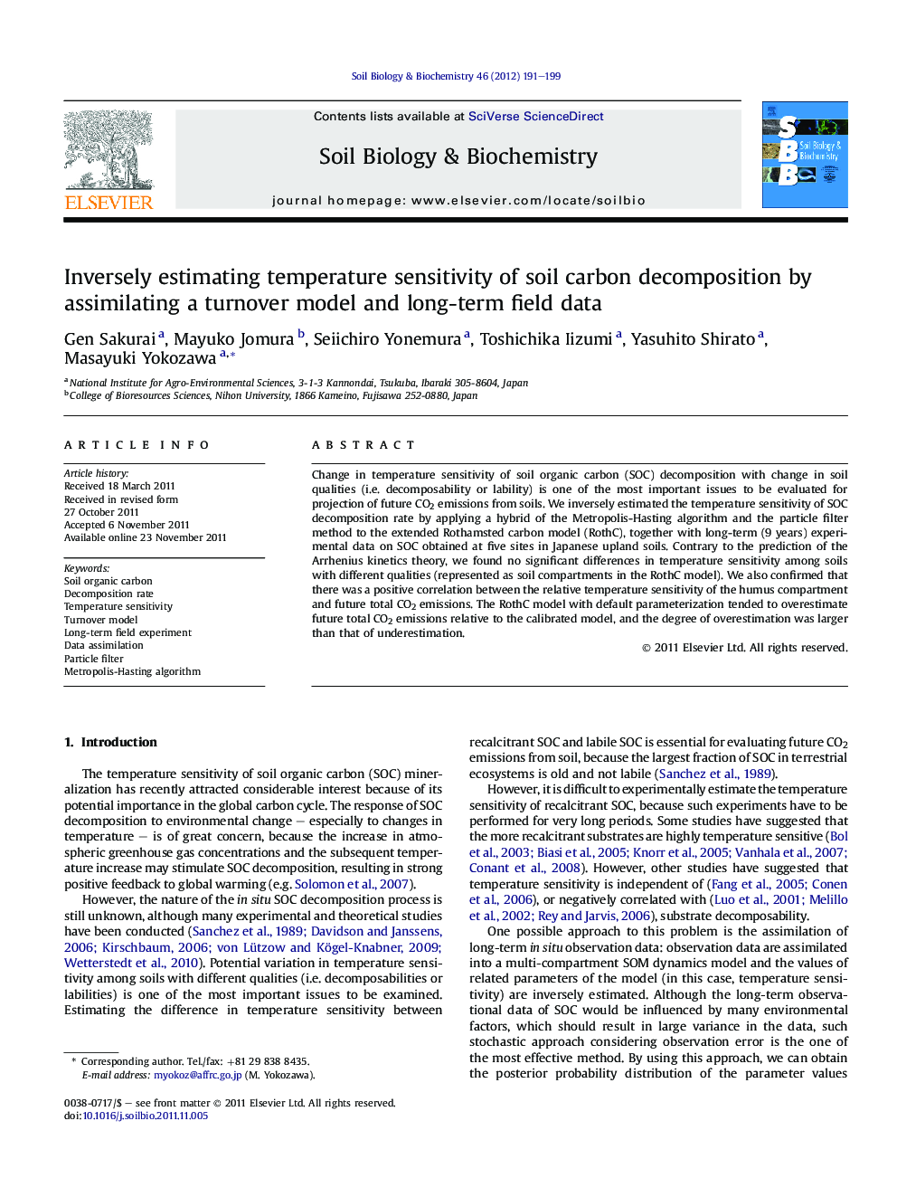 Inversely estimating temperature sensitivity of soil carbon decomposition by assimilating a turnover model and long-term field data