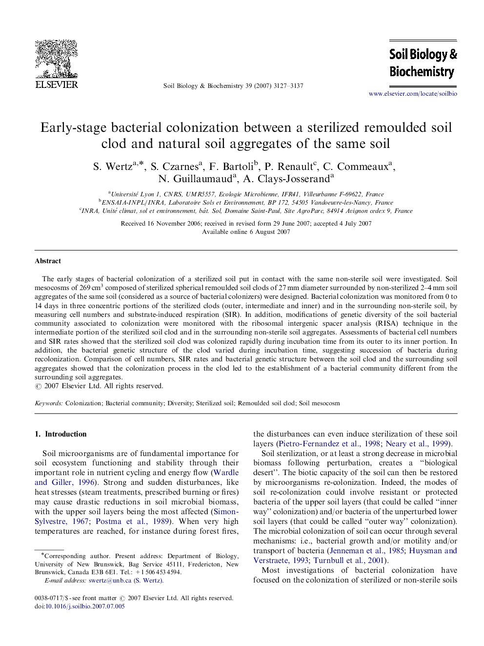 Early-stage bacterial colonization between a sterilized remoulded soil clod and natural soil aggregates of the same soil