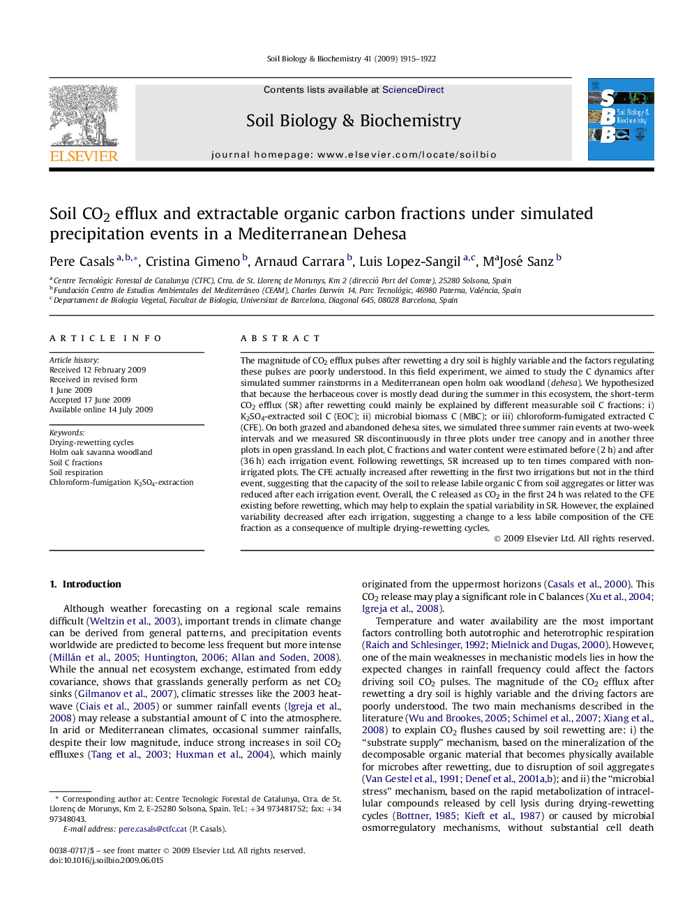 Soil CO2 efflux and extractable organic carbon fractions under simulated precipitation events in a Mediterranean Dehesa