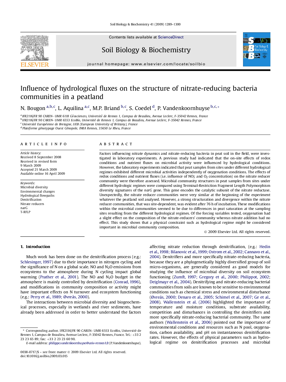 Influence of hydrological fluxes on the structure of nitrate-reducing bacteria communities in a peatland