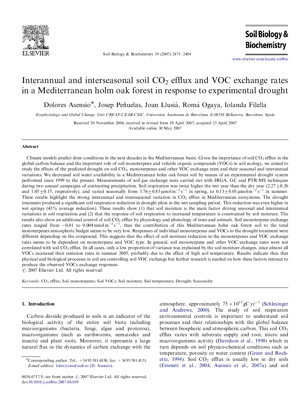 Interannual and interseasonal soil CO2 efflux and VOC exchange rates in a Mediterranean holm oak forest in response to experimental drought