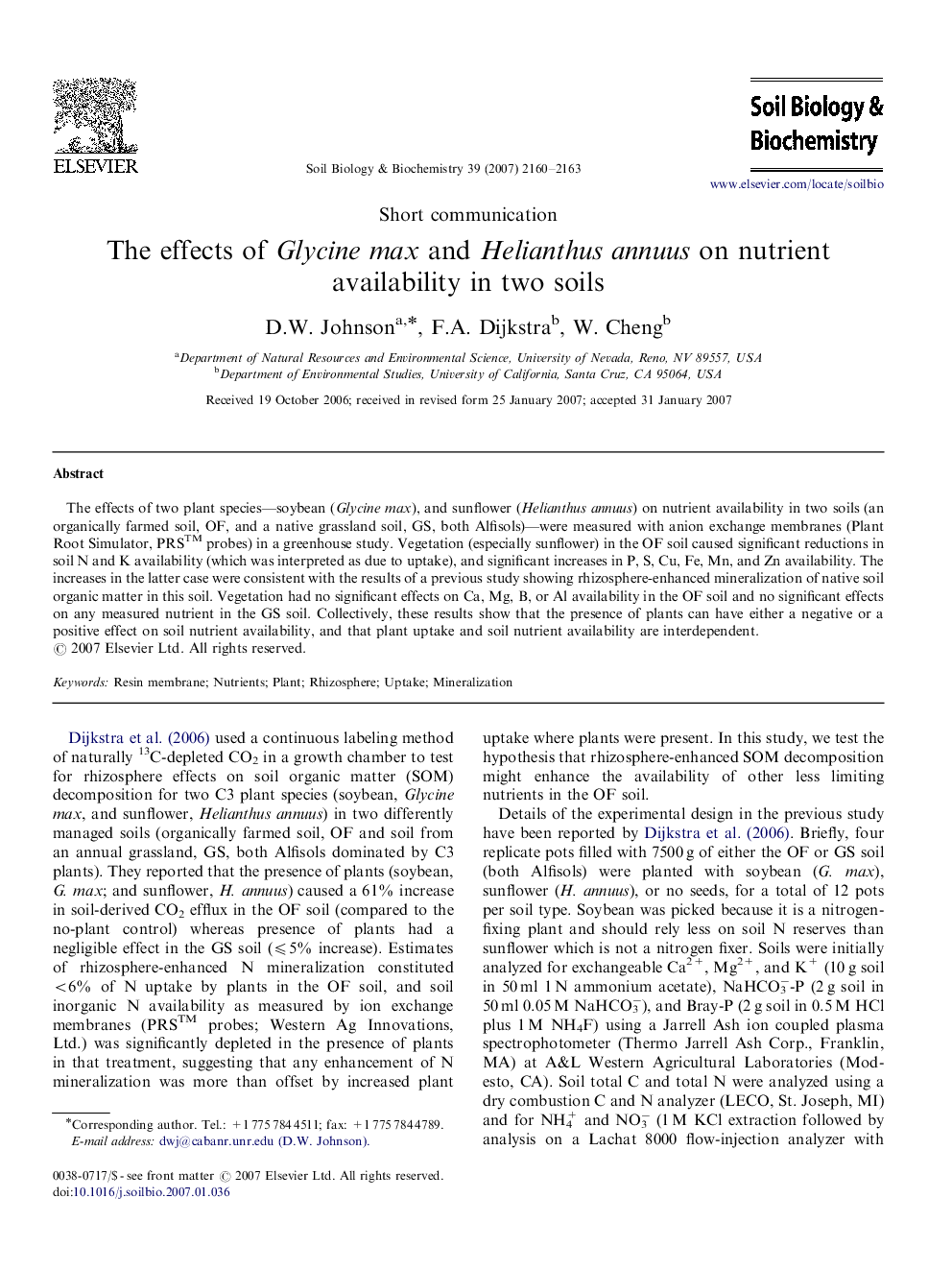 The effects of Glycine max and Helianthus annuus on nutrient availability in two soils