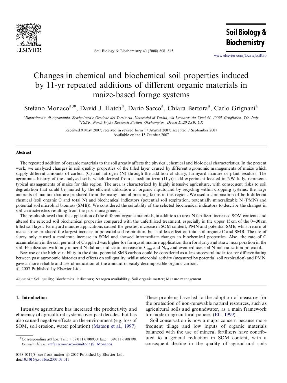 Changes in chemical and biochemical soil properties induced by 11-yr repeated additions of different organic materials in maize-based forage systems