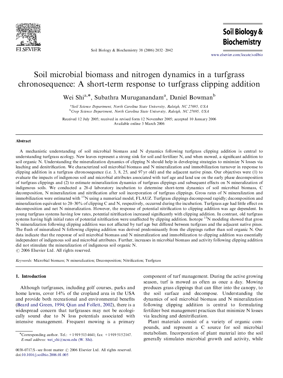 Soil microbial biomass and nitrogen dynamics in a turfgrass chronosequence: A short-term response to turfgrass clipping addition