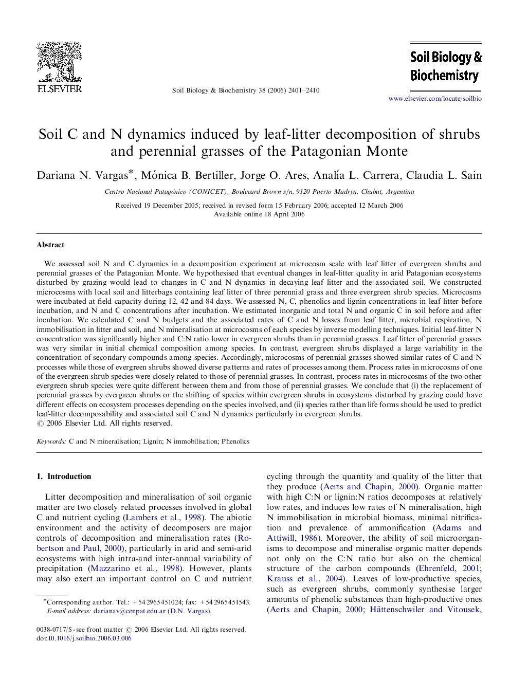 Soil C and N dynamics induced by leaf-litter decomposition of shrubs and perennial grasses of the Patagonian Monte