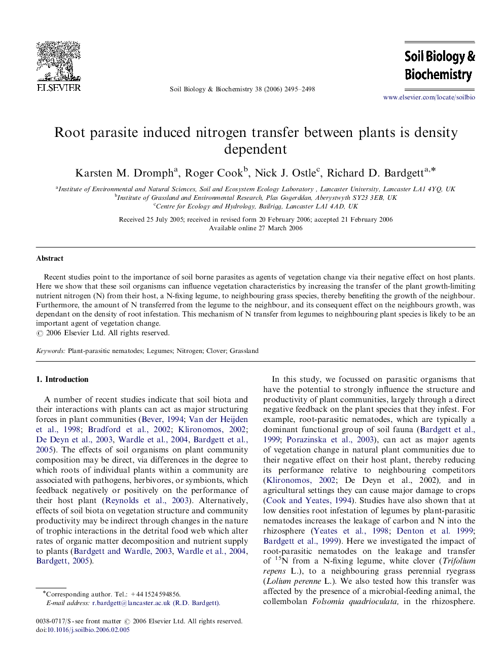 Root parasite induced nitrogen transfer between plants is density dependent