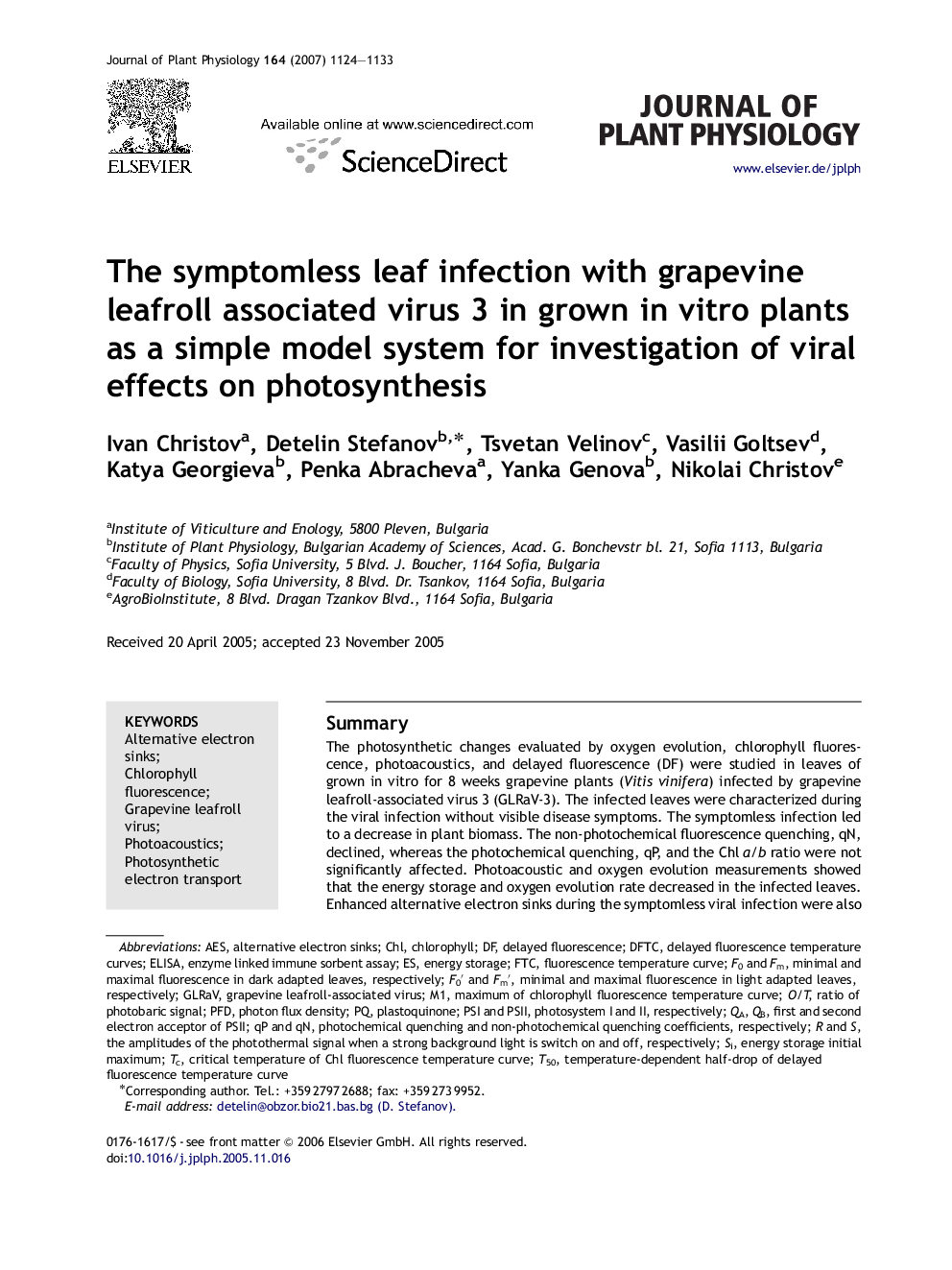 The symptomless leaf infection with grapevine leafroll associated virus 3 in grown in vitro plants as a simple model system for investigation of viral effects on photosynthesis