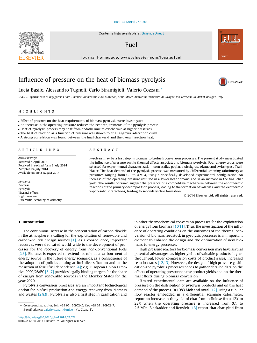 Influence of pressure on the heat of biomass pyrolysis