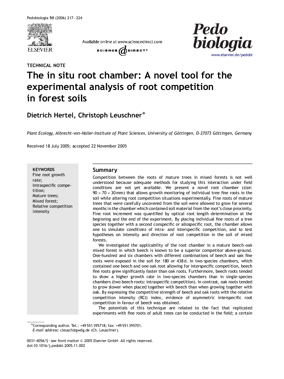 The in situ root chamber: A novel tool for the experimental analysis of root competition in forest soils