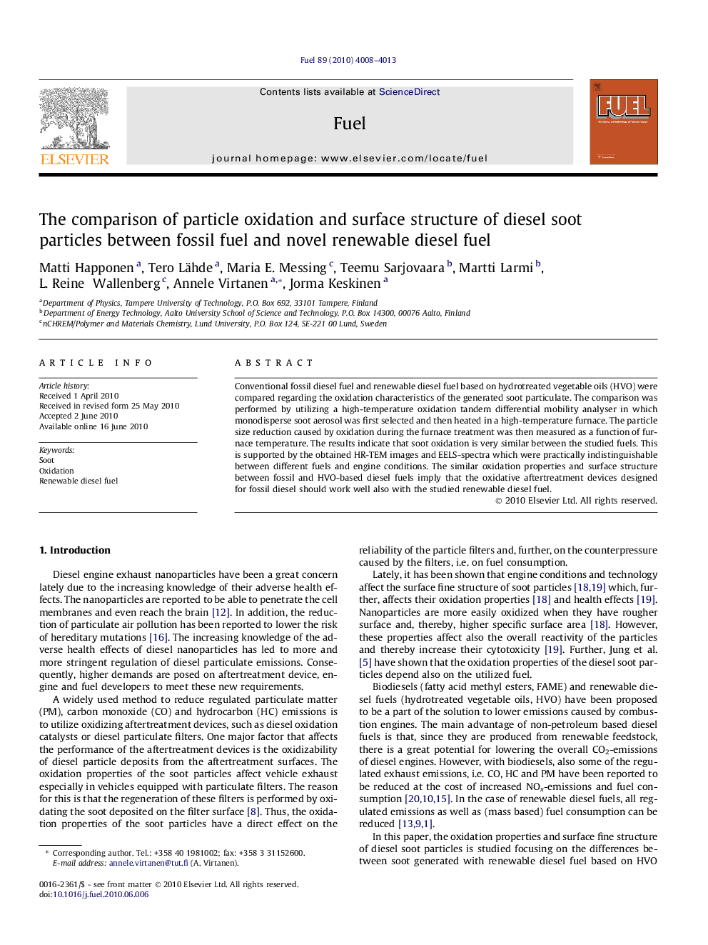 The comparison of particle oxidation and surface structure of diesel soot particles between fossil fuel and novel renewable diesel fuel