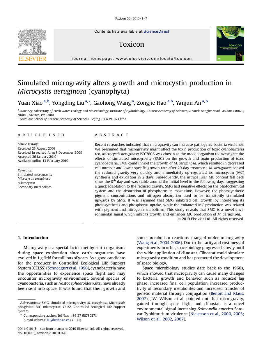 Simulated microgravity alters growth and microcystin production in Microcystis aeruginosa (cyanophyta)