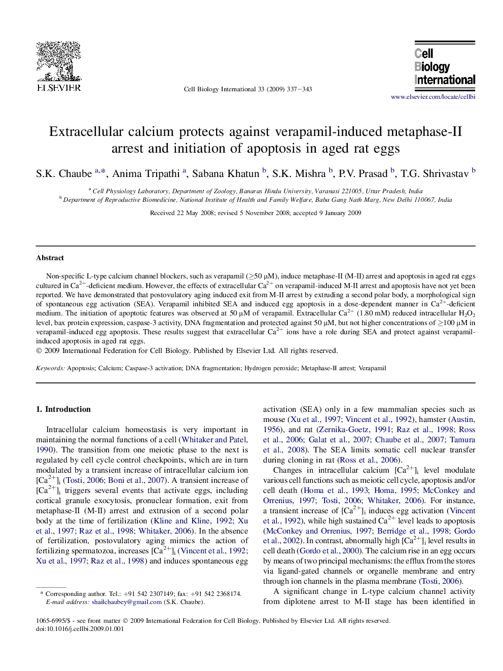 Extracellular calcium protects against verapamil-induced metaphase-II arrest and initiation of apoptosis in aged rat eggs