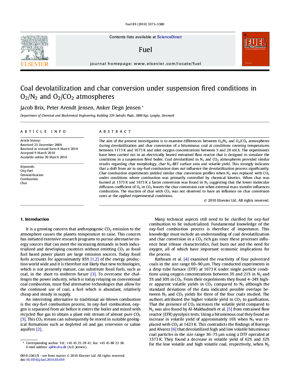 Coal devolatilization and char conversion under suspension fired conditions in O2/N2 and O2/CO2 atmospheres