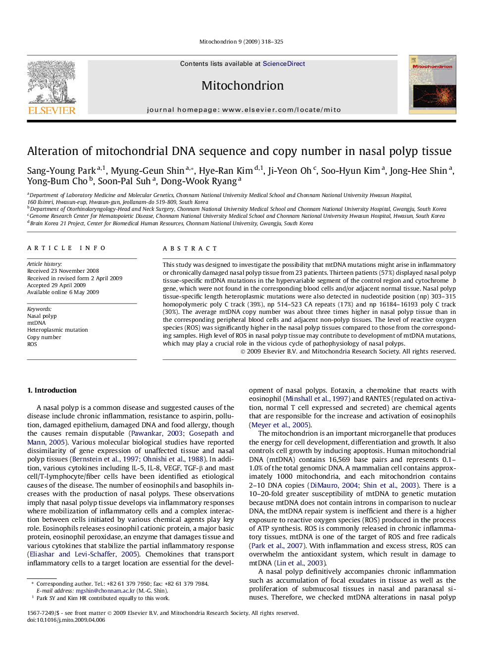 Alteration of mitochondrial DNA sequence and copy number in nasal polyp tissue