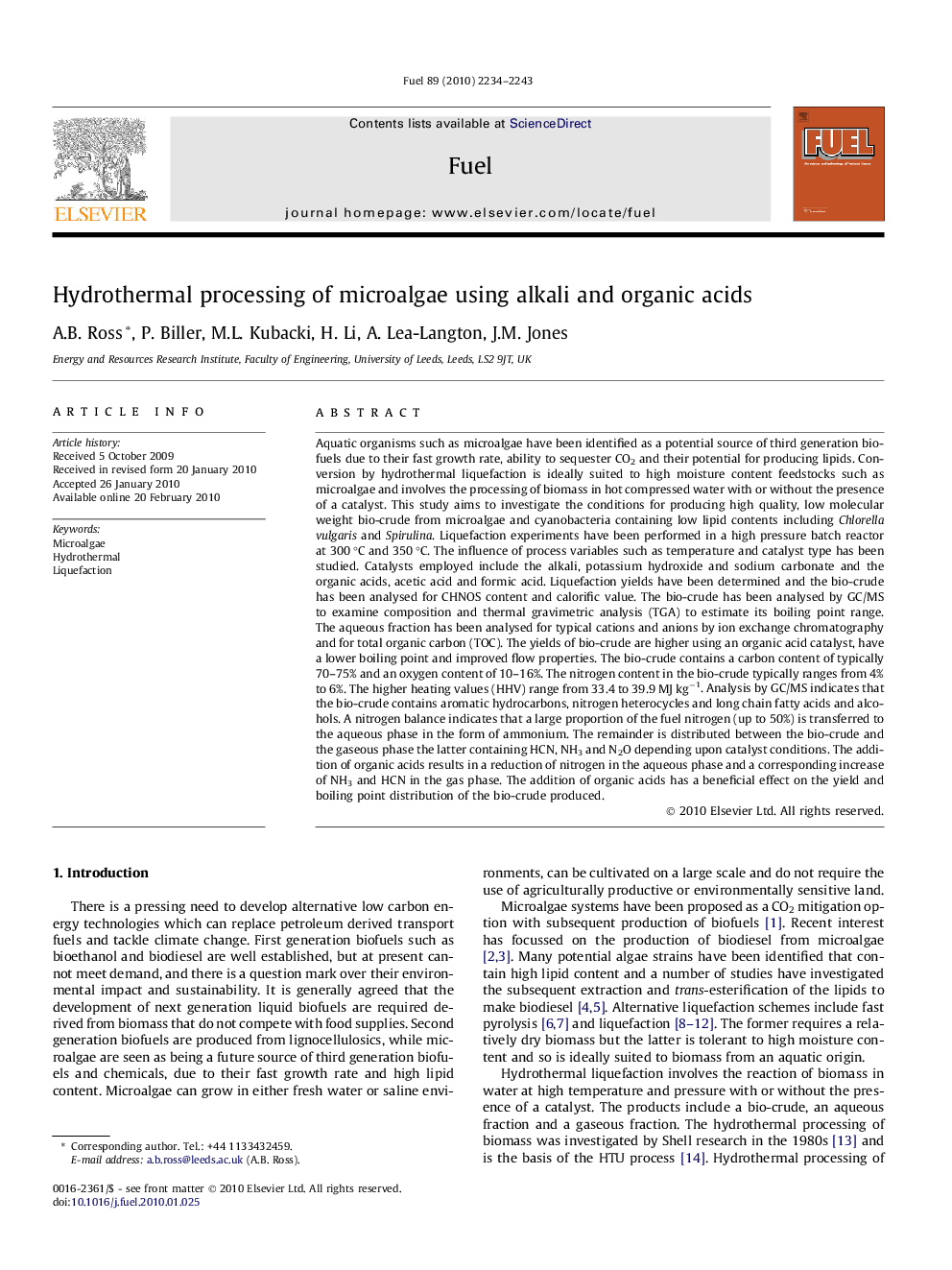 Hydrothermal processing of microalgae using alkali and organic acids