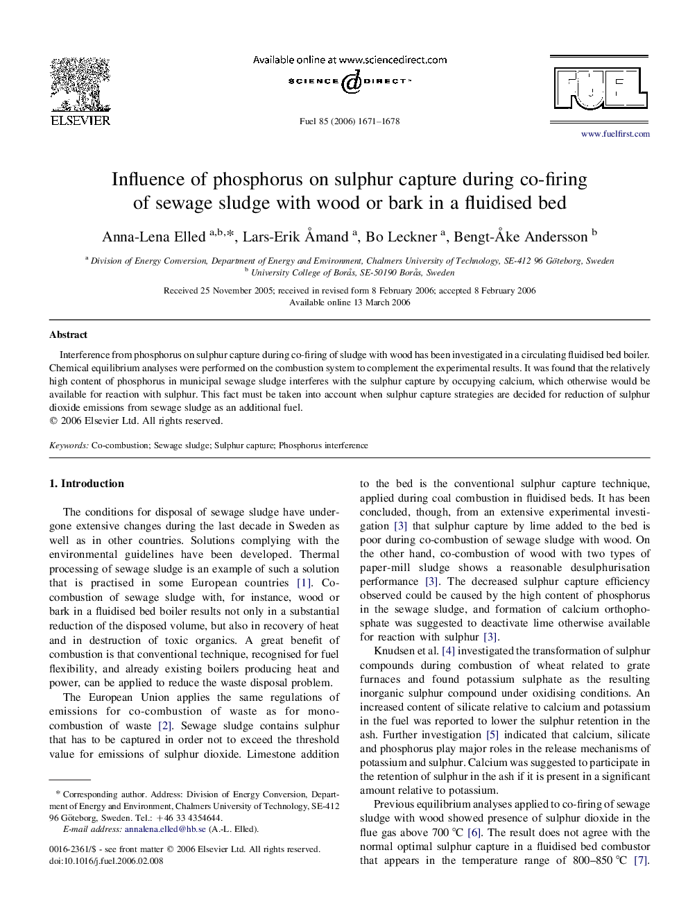 Influence of phosphorus on sulphur capture during co-firing of sewage sludge with wood or bark in a fluidised bed